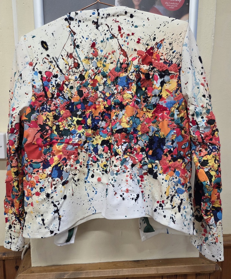 Jazzy top with additional embroidery by Dexi